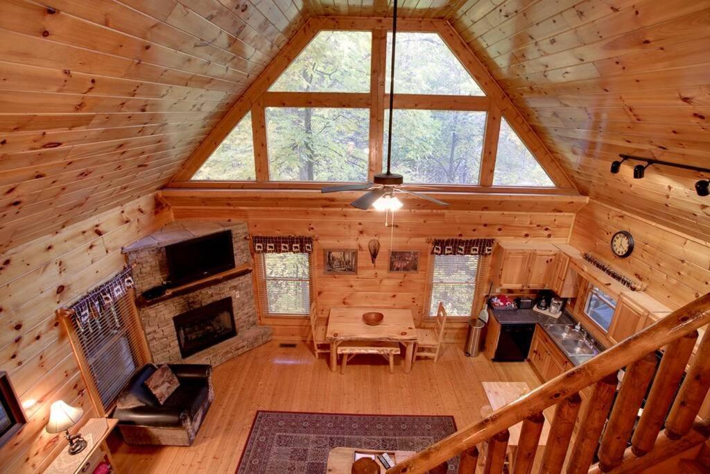Brave Eagle Cabin เซอเวียร์วีล ห้อง รูปภาพ