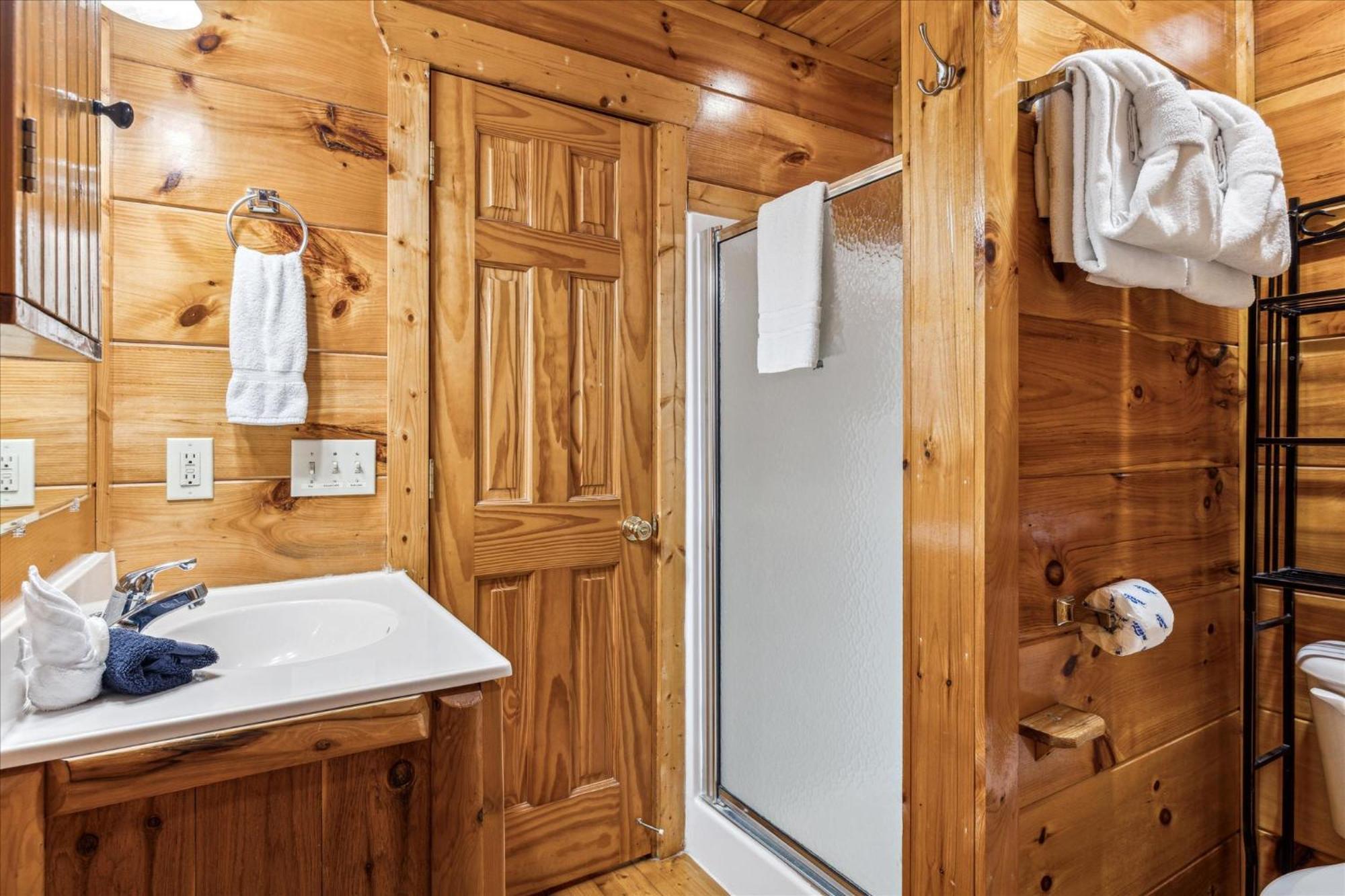 Brave Eagle Cabin เซอเวียร์วีล ภายนอก รูปภาพ